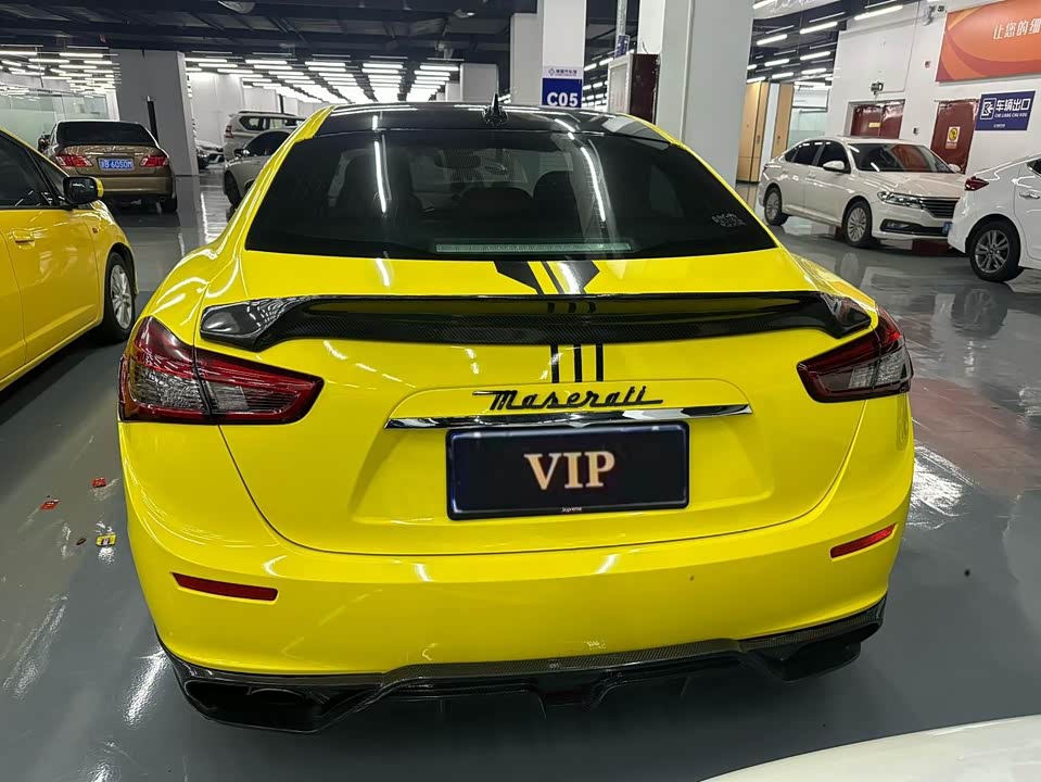 Maserati Ghibli Maserati Ghibli
