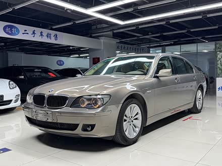 ����7ϵ 2005�� 730Li