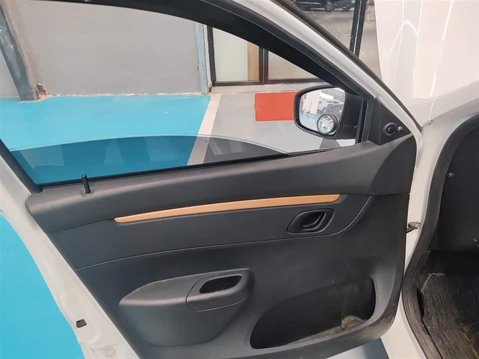 Dongfeng Nammi EX1