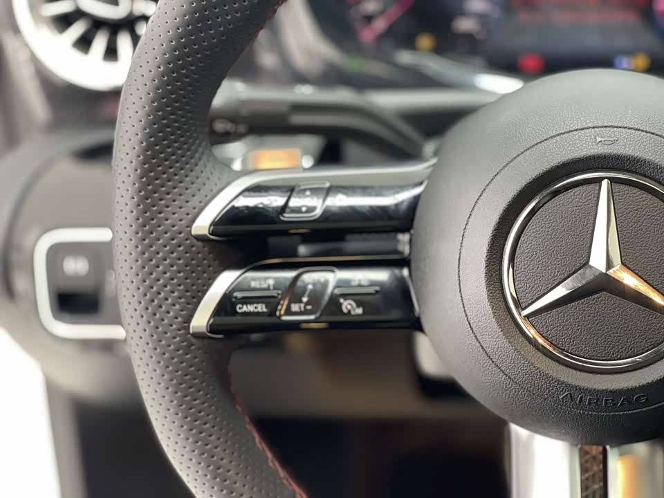 Mercedes-Benz Class A Mercedes-Benz Class A