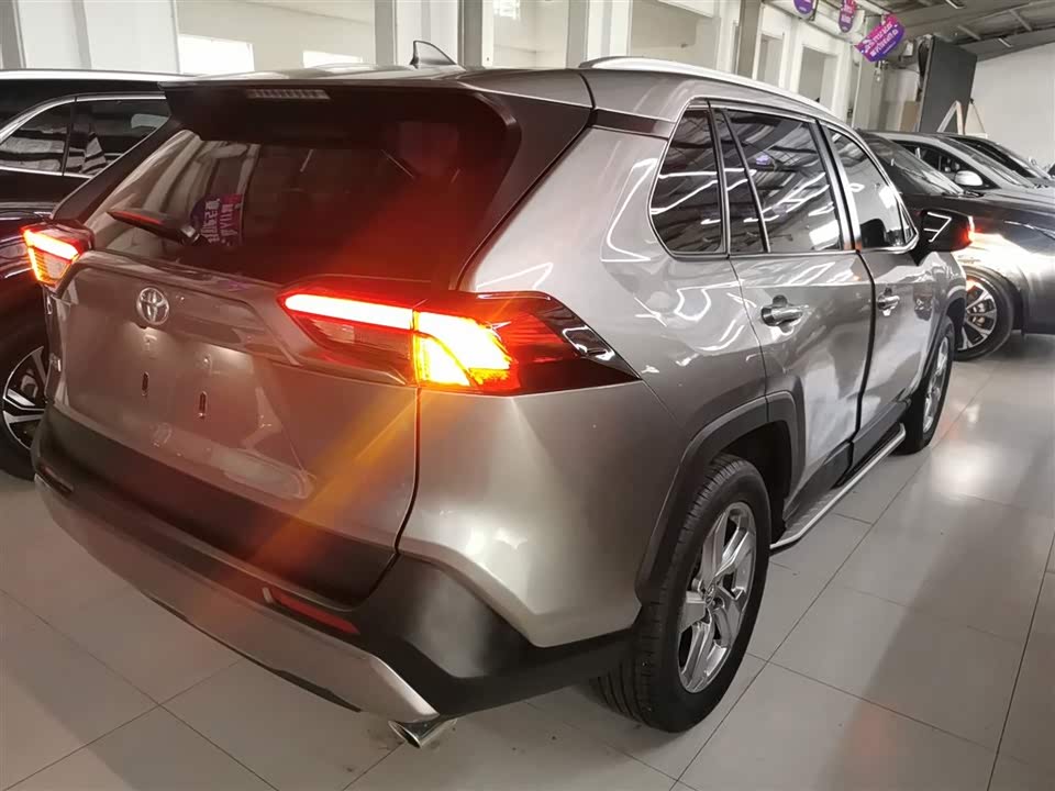 Toyota RAV4 Rongfang Toyota RAV4 Rongfang