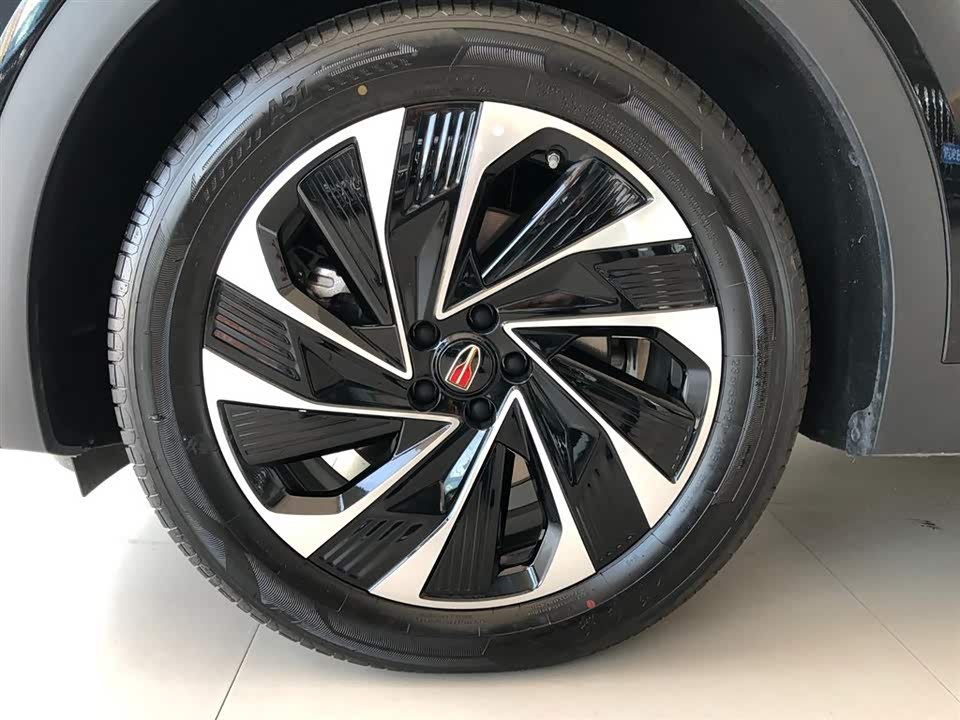 Hongqi HS7 PHEV