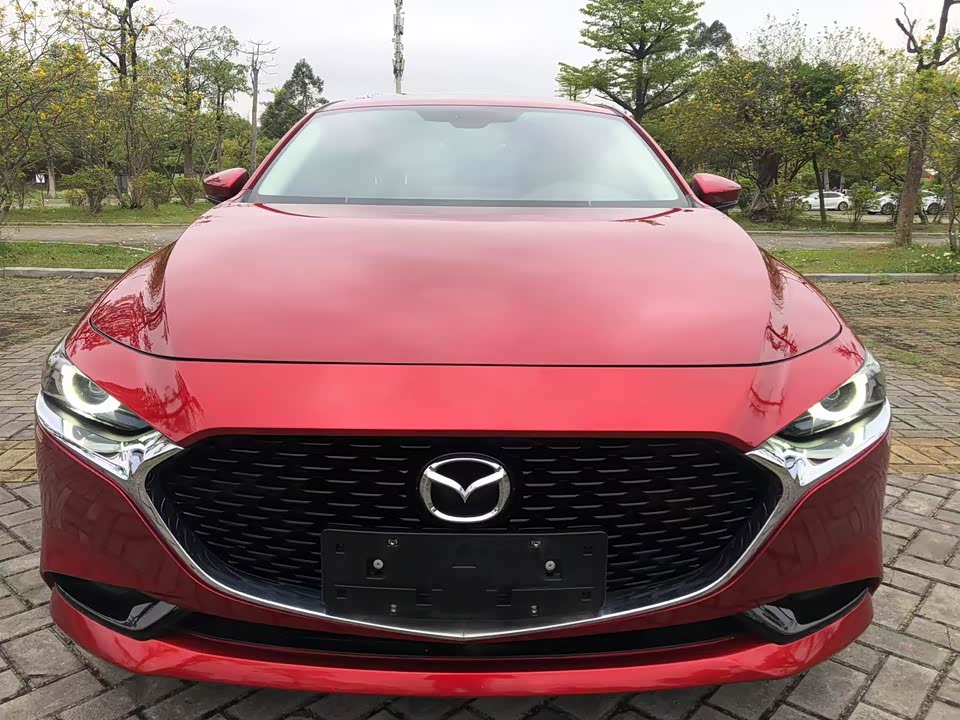 Mazda 3 Angkesaila