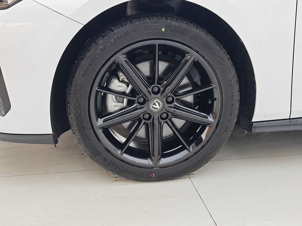 Changan UNI-V Smart iDD