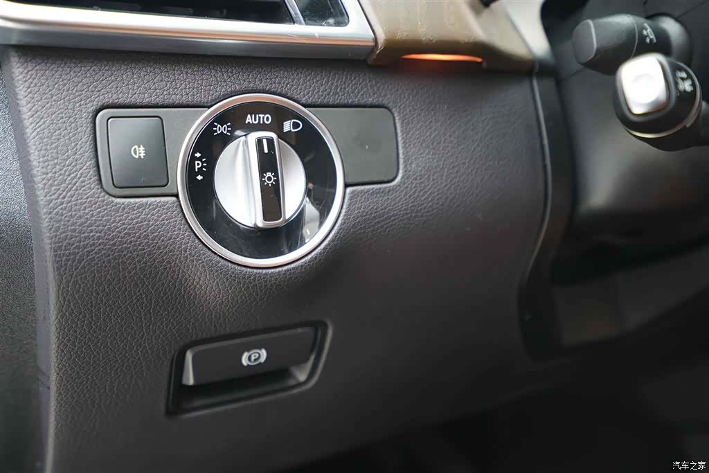 Mercedes-Benz GLS, 2017 6