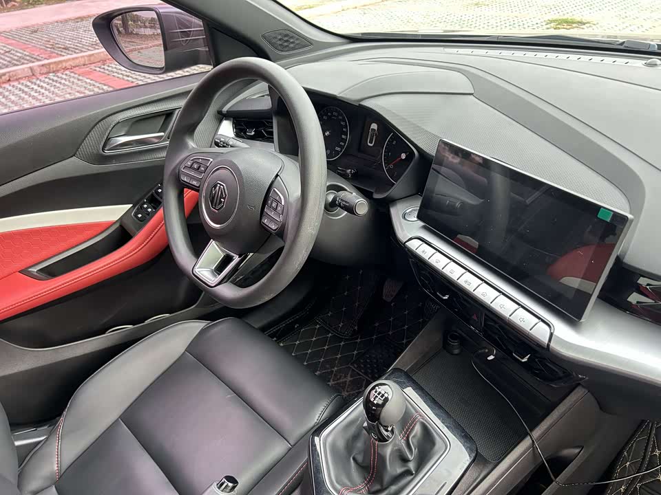 MG MG5