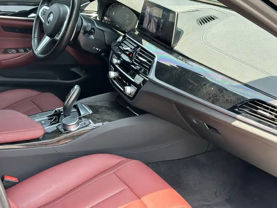 BMW 5 series BMW 5 series
