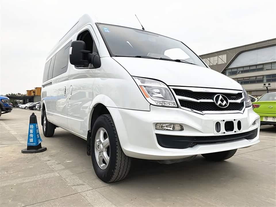 MAXUS Xintu V80