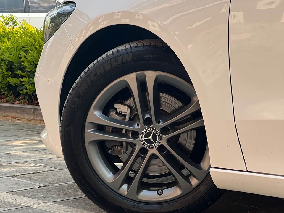 Mercedes-Benz Class B