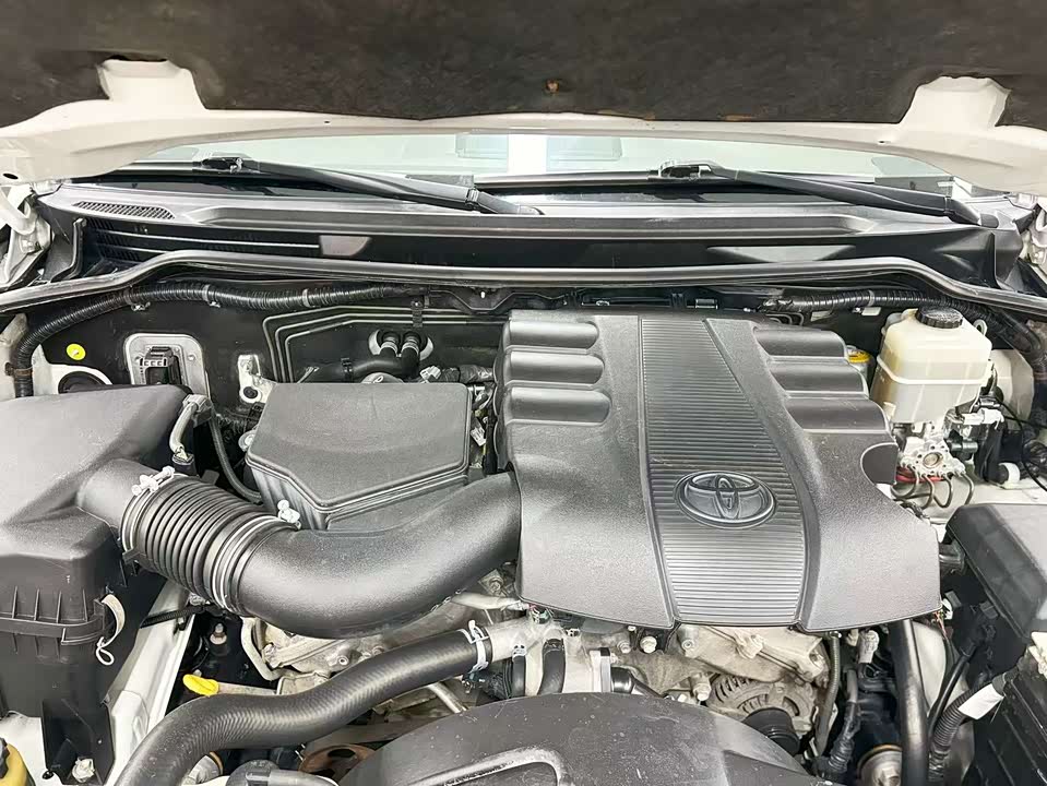 Toyota Land Cruiser Toyota Land Cruiser