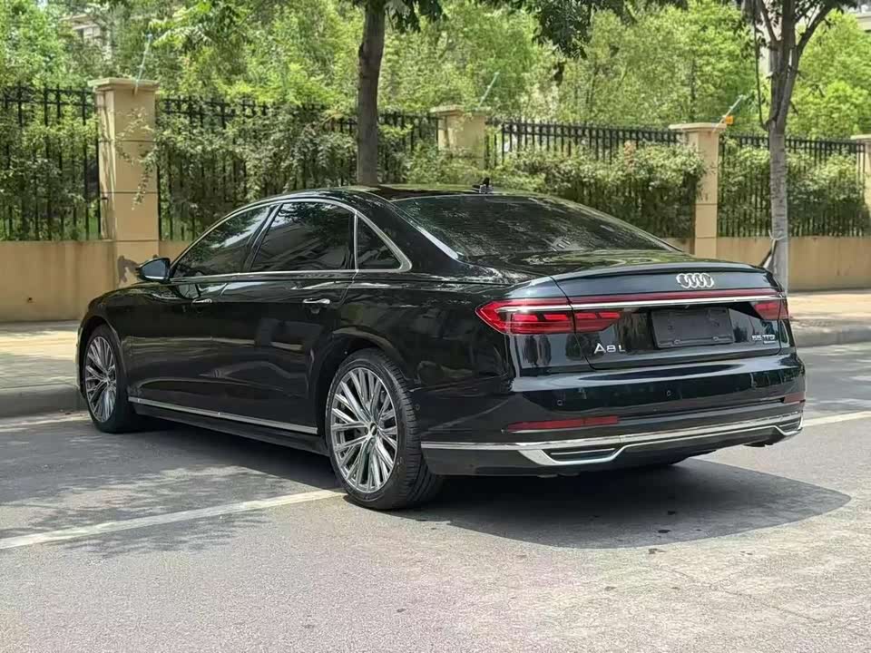 Audi A8 Audi A8