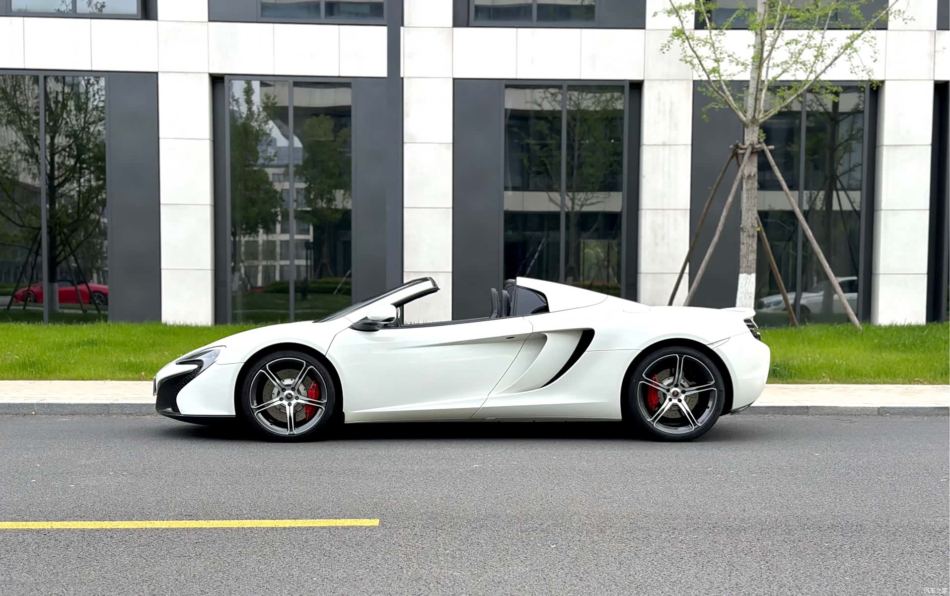 McLaren 625C, 2015 8