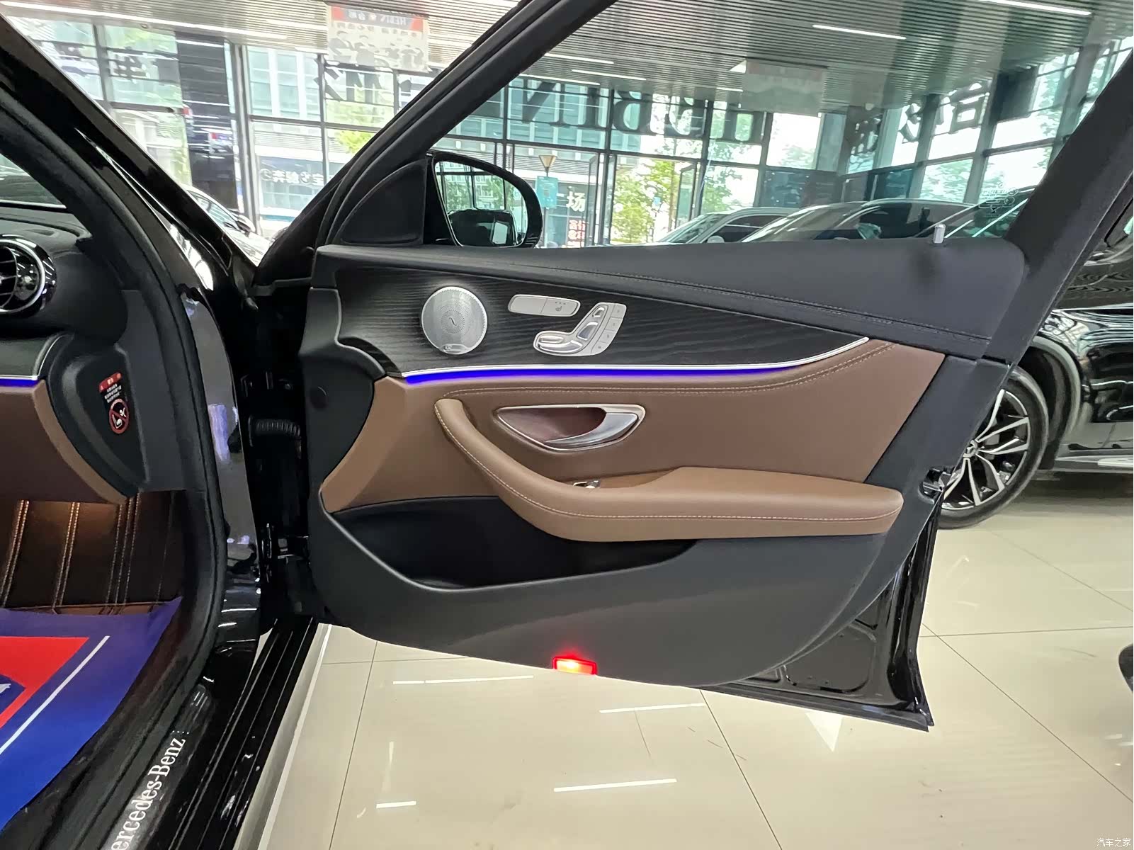 Mercedes-Benz E-Class, 2021 33