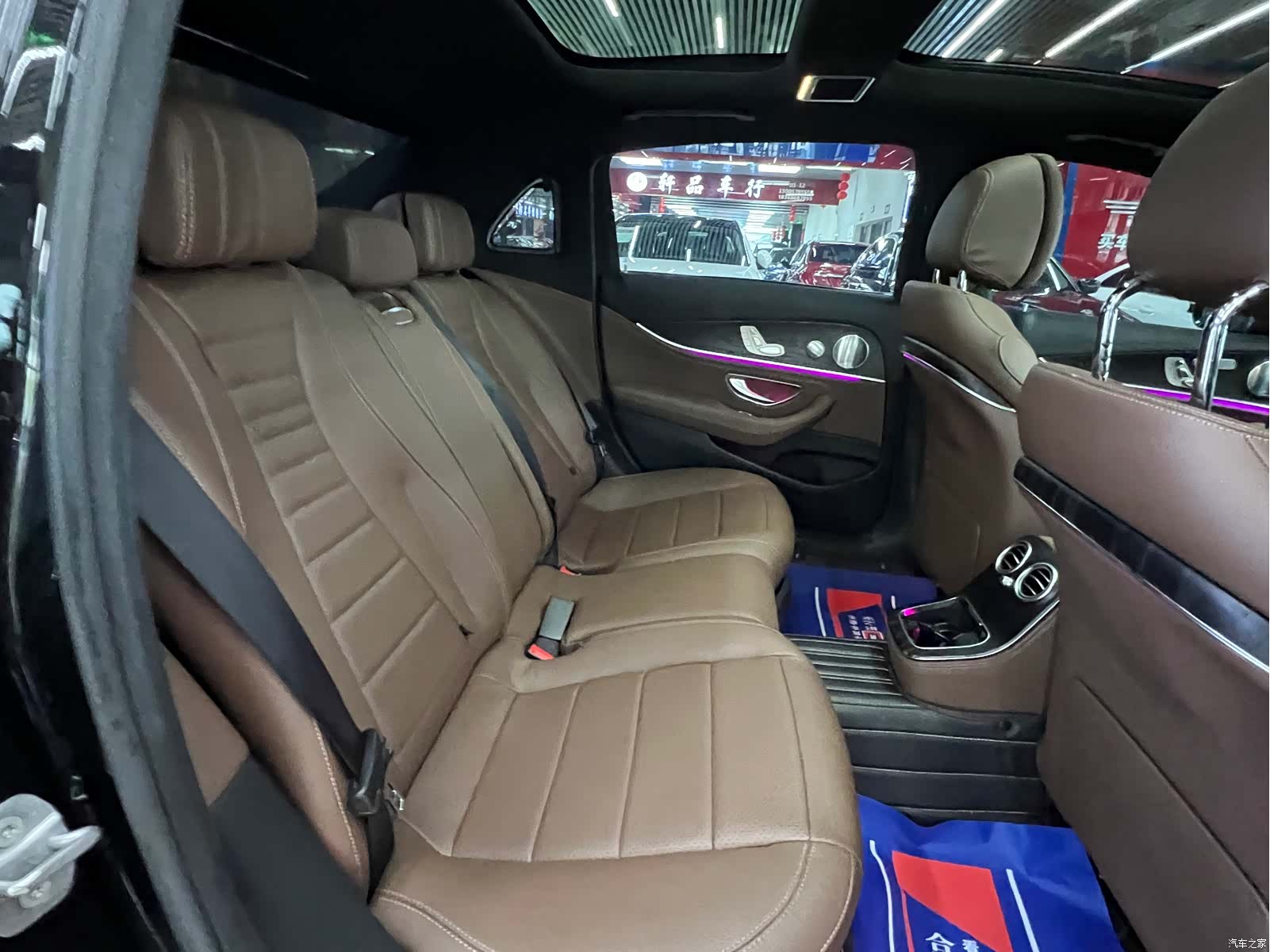 Mercedes-Benz E-Class, 2021 31