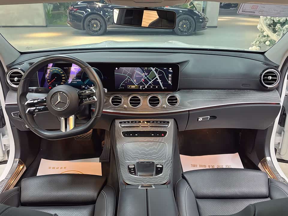 Mercedes-Benz E-class Mercedes-Benz E-class