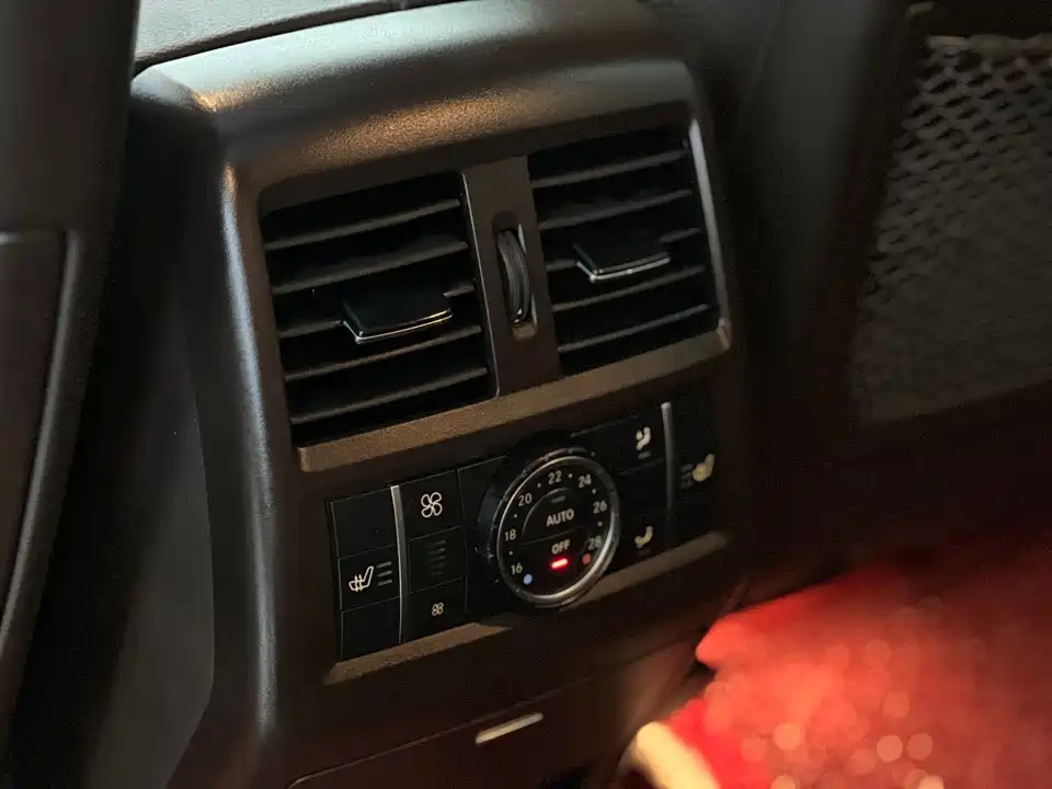 Mercedes-Benz GLS Mercedes-Benz GLS