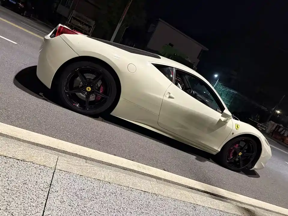 Ferrari 458 Ferrari 458