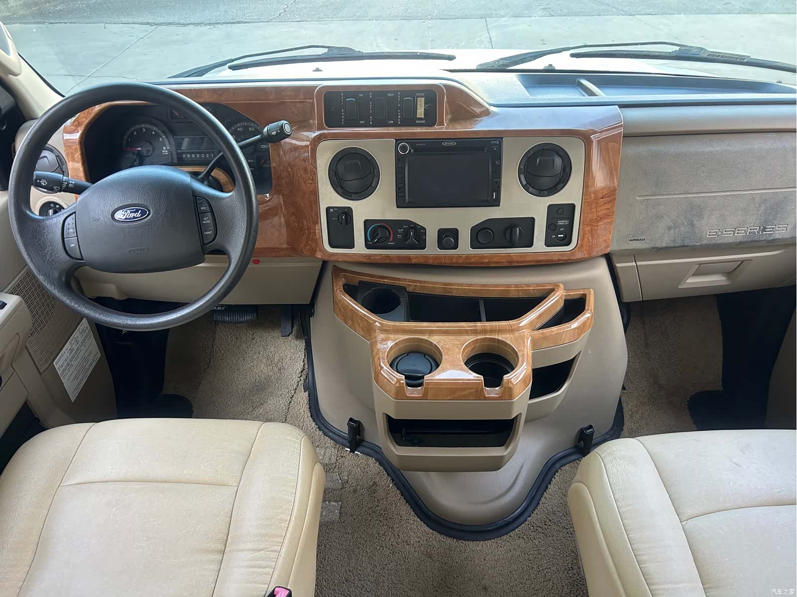Ford E350, 2012 12