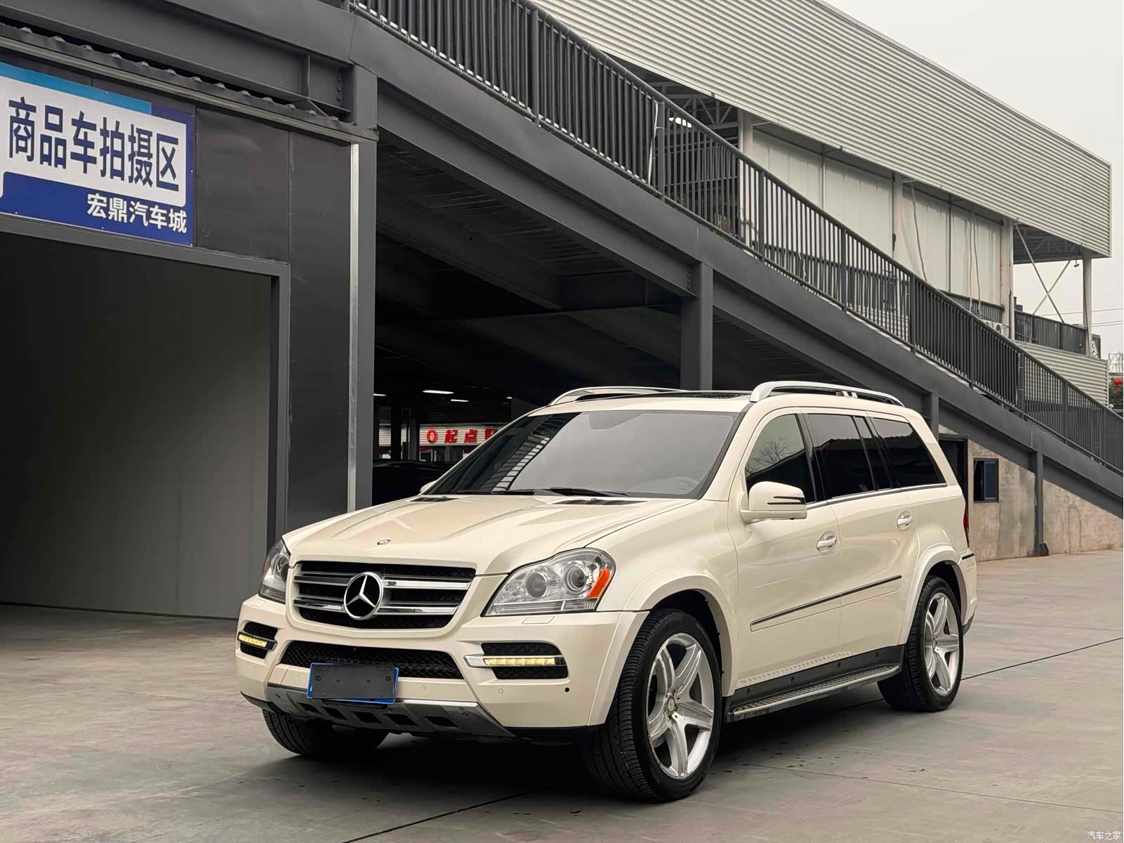 Mercedes-Benz GL-Class, 2012 1
