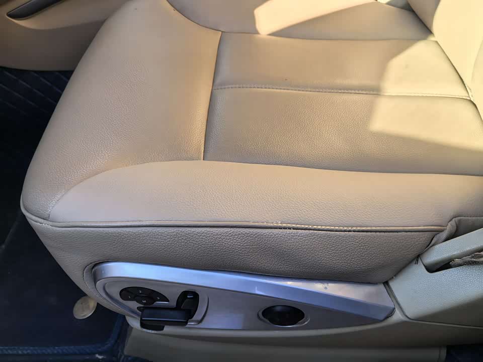 Mercedes-Benz GL grade