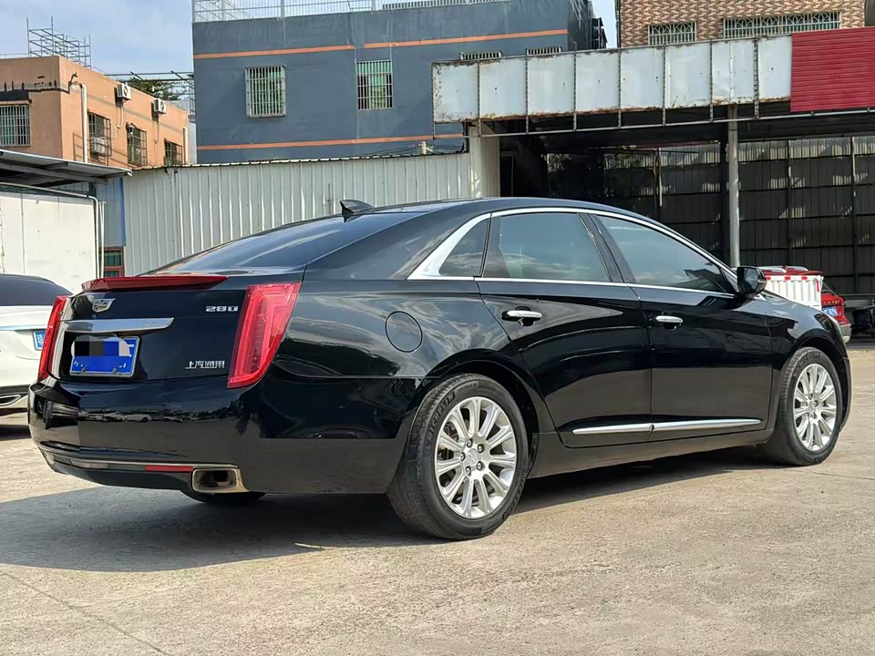 Cadillac XTS