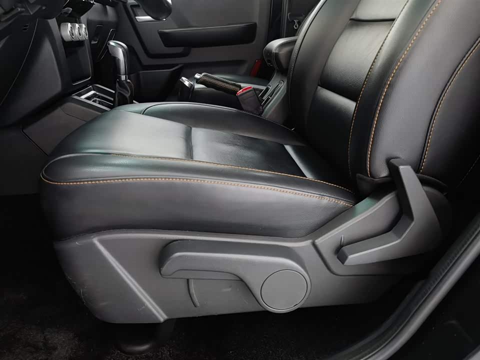 Beijing BJ40