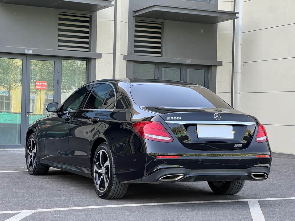 Mercedes-Benz E-class Mercedes-Benz E-class