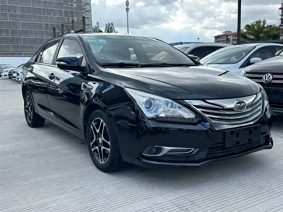 BYD G5