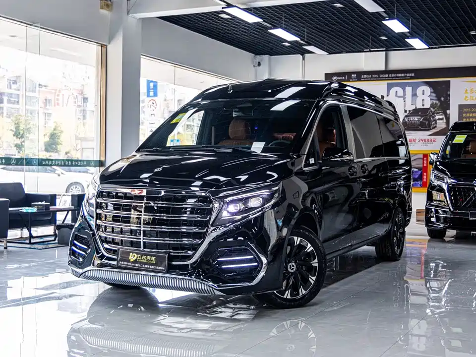 Mercedes-Benz V-class
