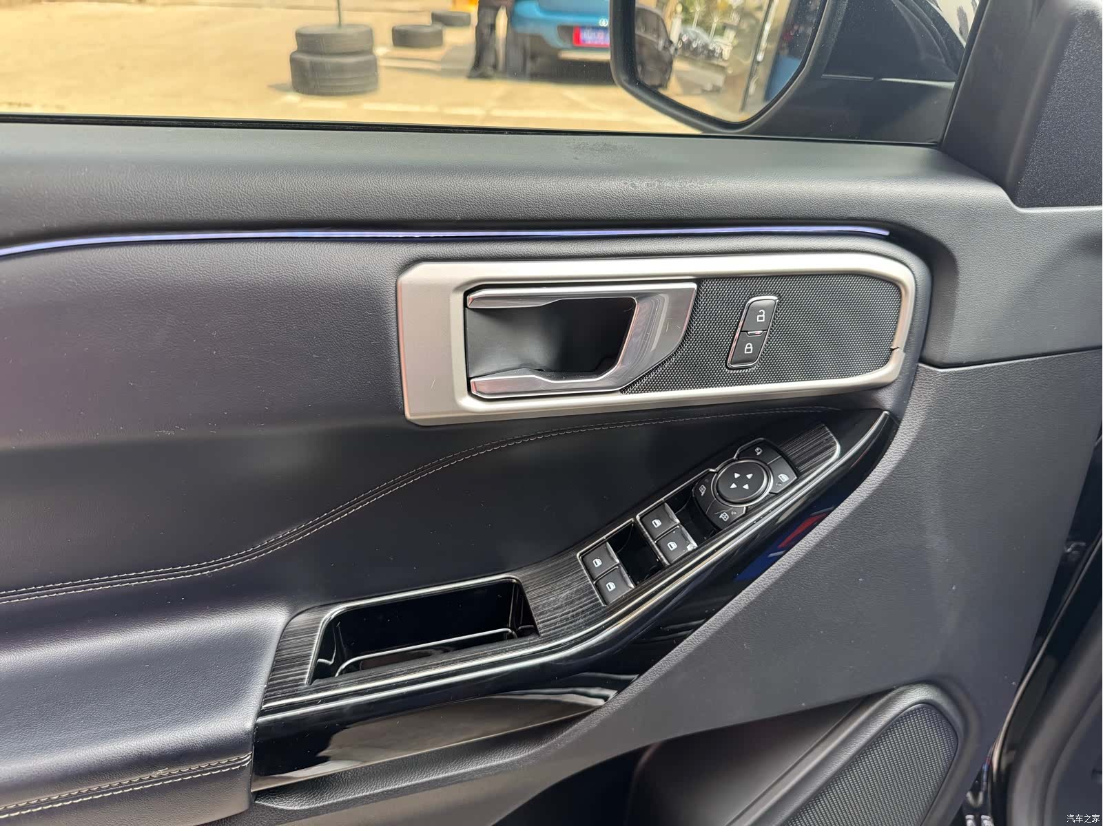 Ford Explorer, 2020 8
