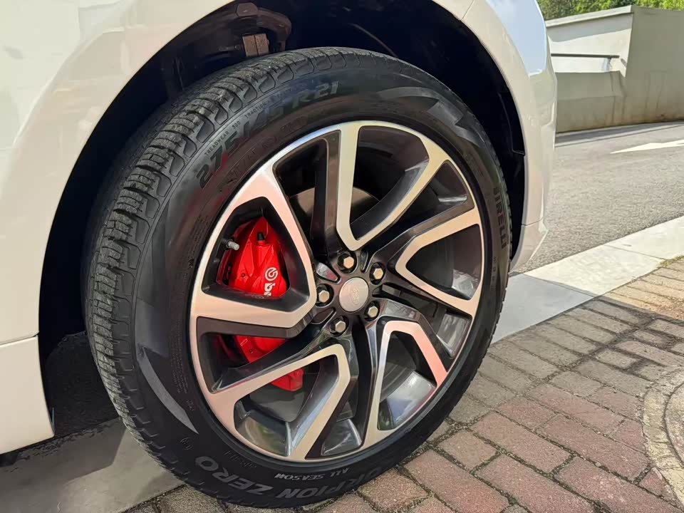 Land Rover Range Rover Sport Land Rover Range Rover Sport