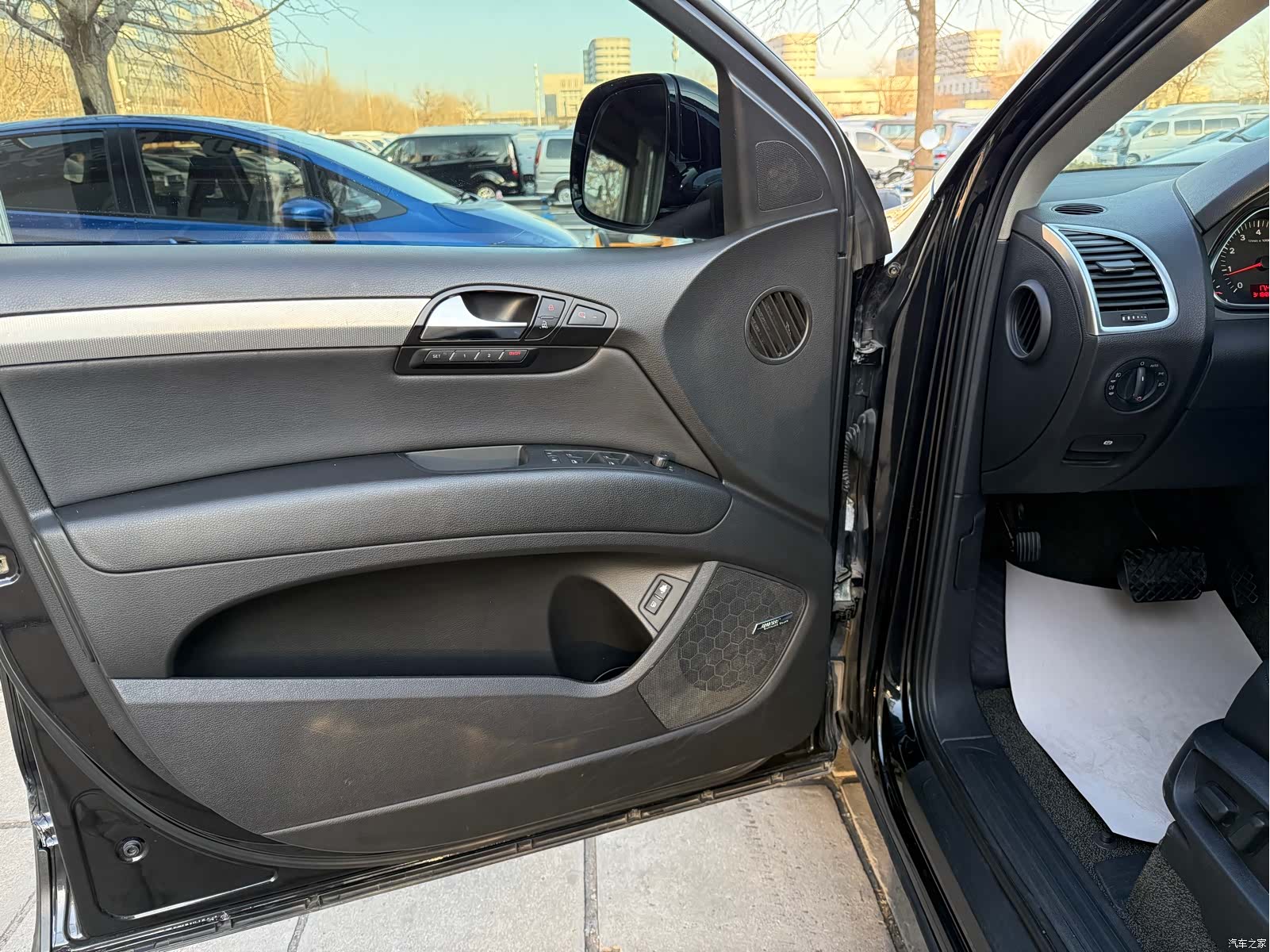 Audi Q7, 2007 8