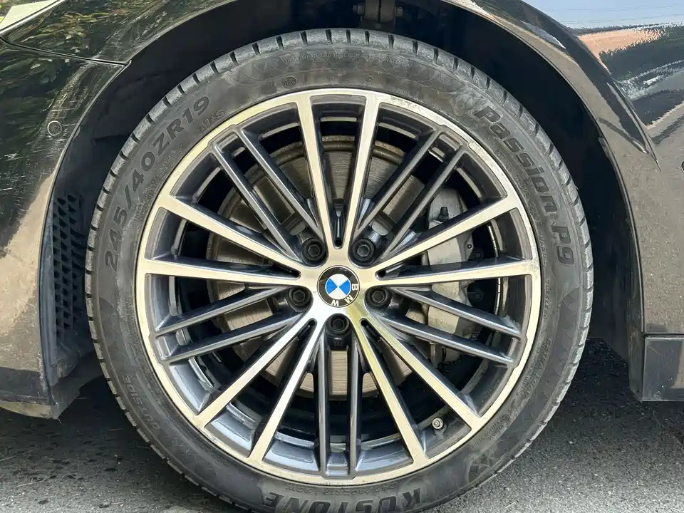 BMW 5 series BMW 5 series