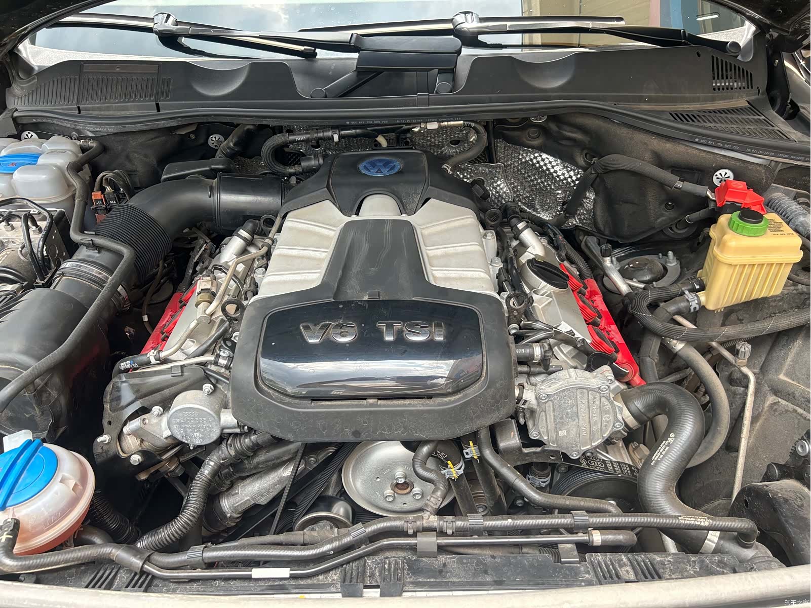 Volkswagen Touareg, 2016 21