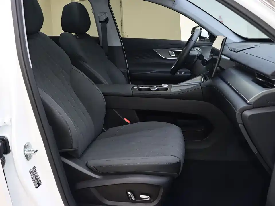 Chery Tiggo 8 PLUS Chery Tiggo 8 PLUS