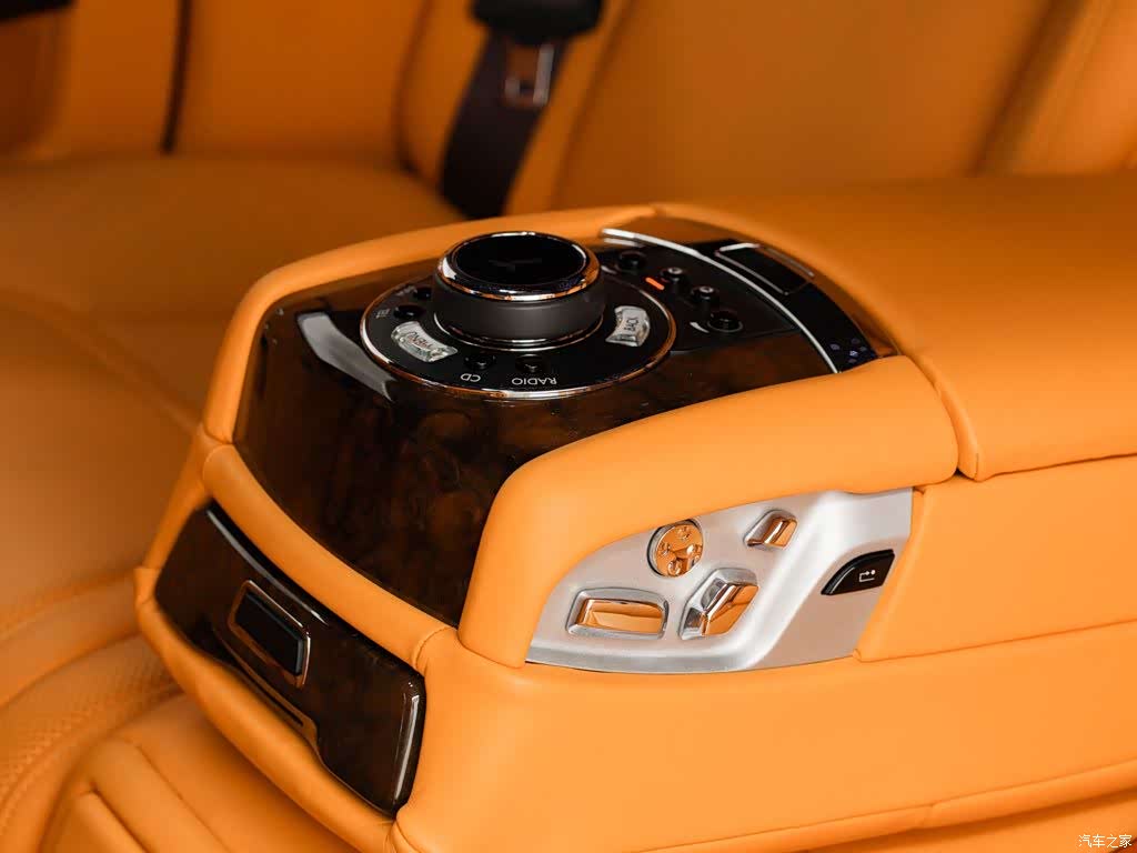 Rolls-Royce Ghost, 2017 22