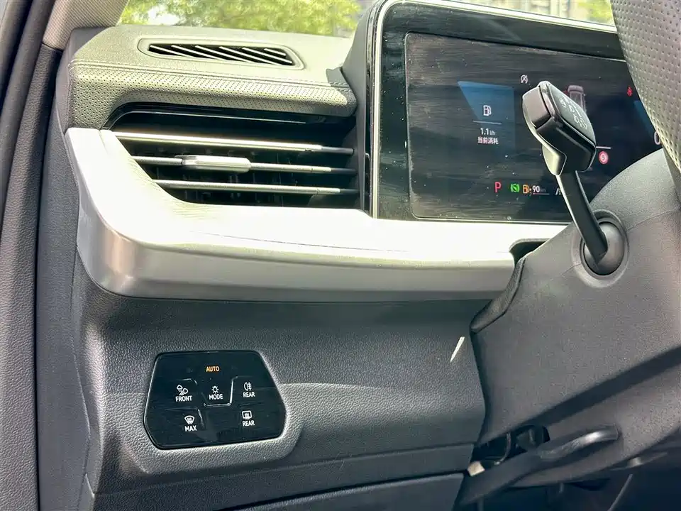 Volkswagen Range patrol