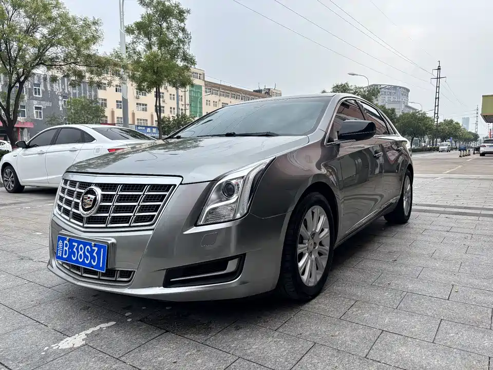 Cadillac XTS