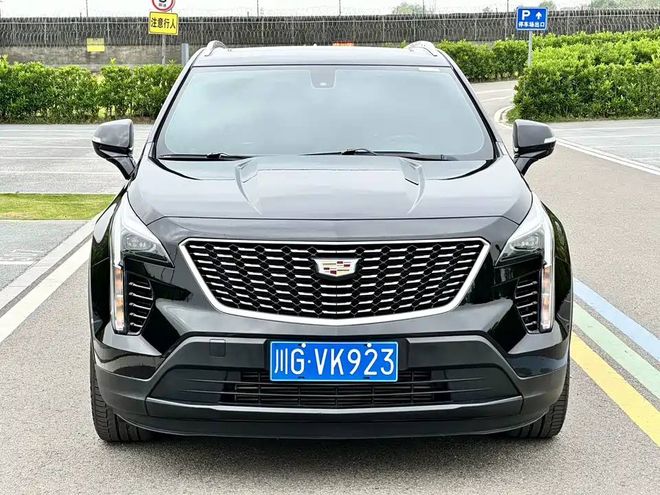 Cadillac XT4