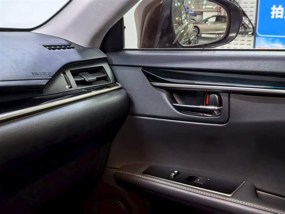 Lexus ES Lexus ES