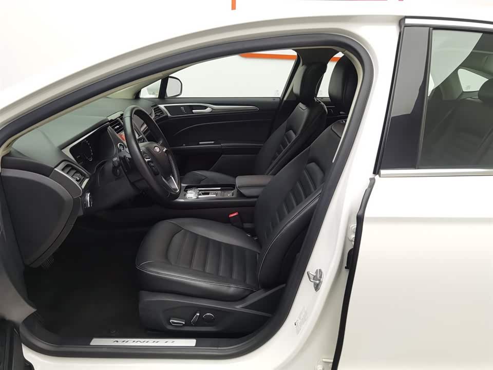 Ford Mondeo Ford Mondeo