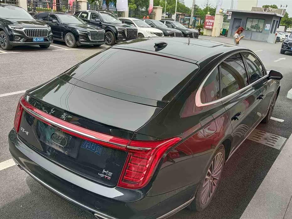 Hongqi H9 Hongqi H9