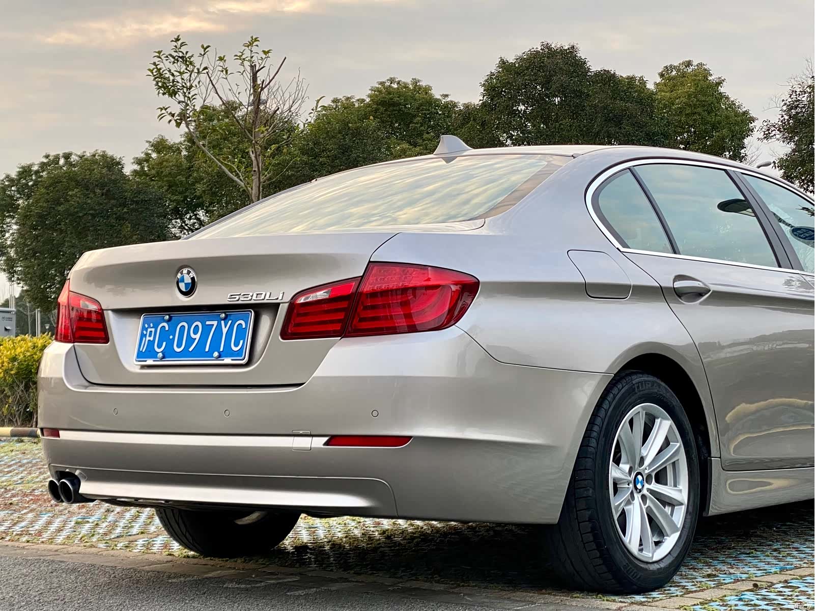 BMW 5 Series, 2012 14