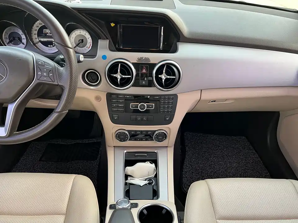 Mercedes-Benz GLK class