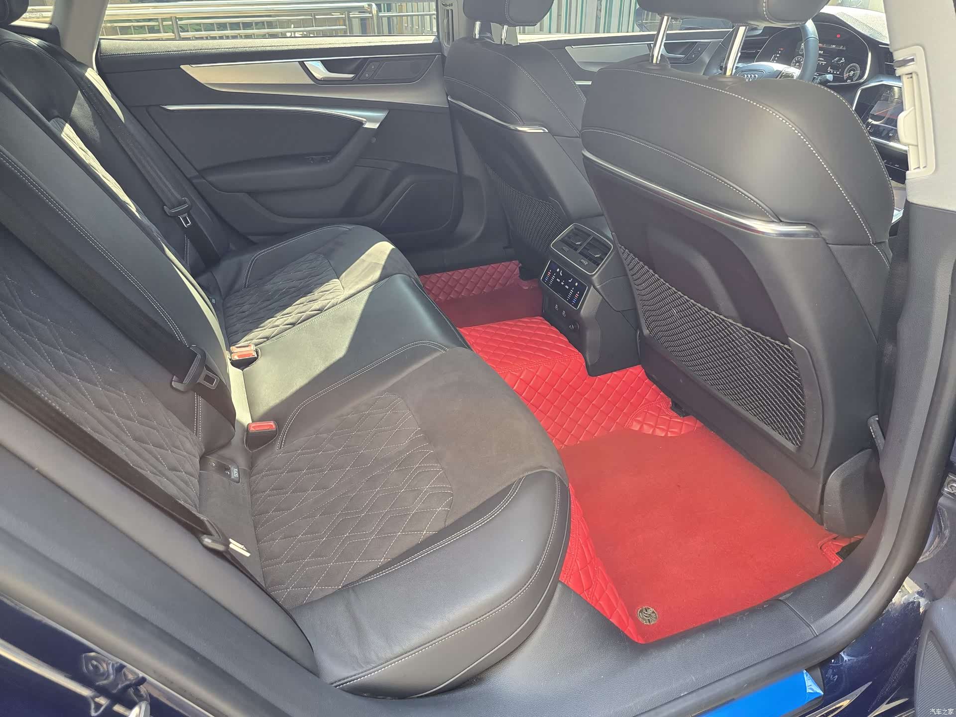 Audi A7L, 2024 7