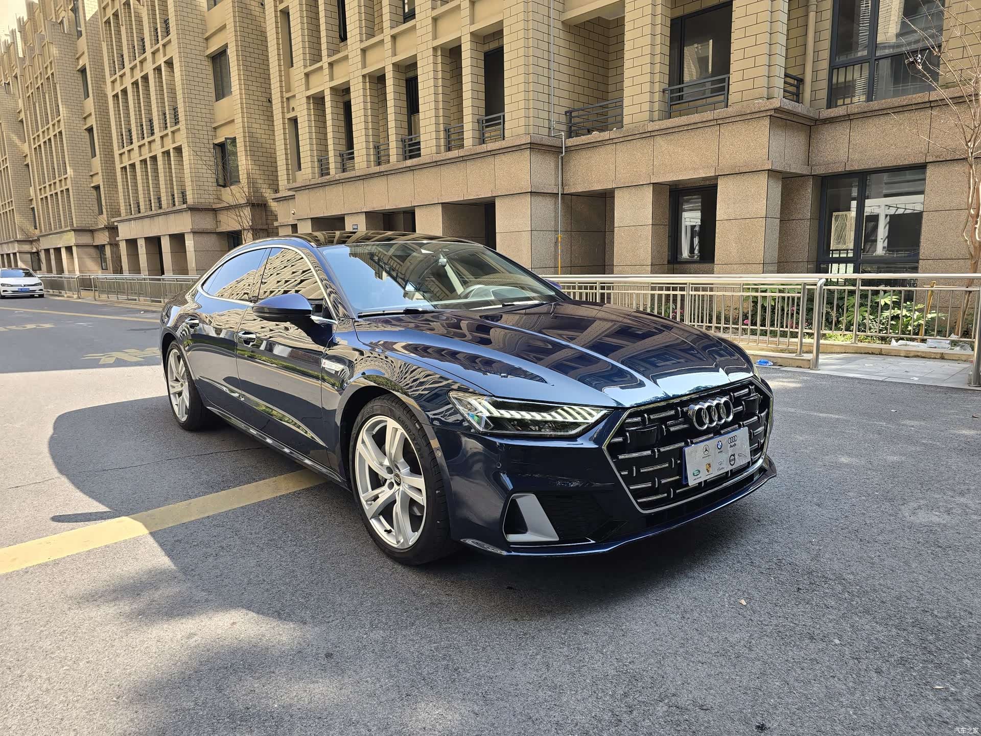 Audi A7L, 2024 2