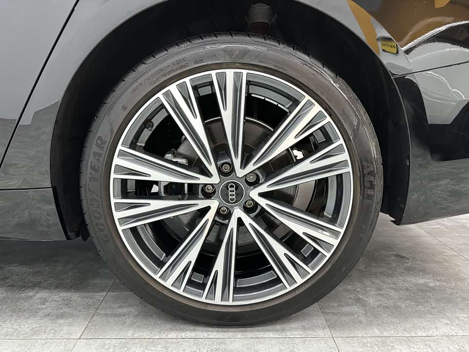 Audi A6L Audi A6L