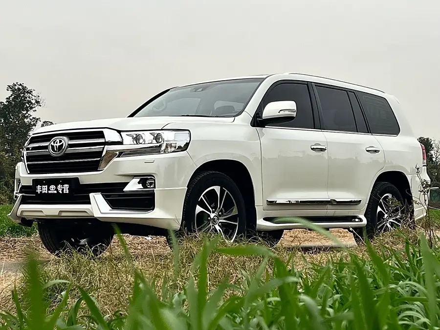 Toyota Land Cruiser (imported)