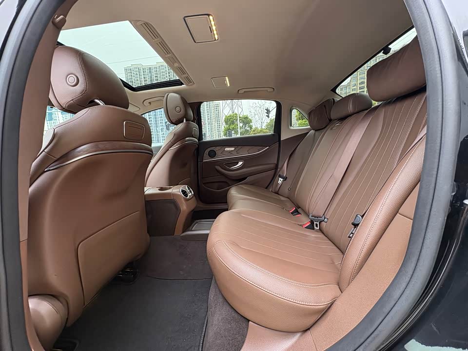 Mercedes-Benz E-class Mercedes-Benz E-class