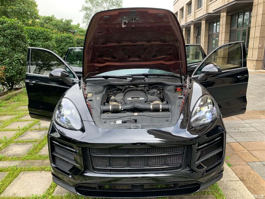 Porsche Cayenne, 2013 16